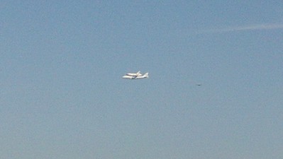Space shuttle flyby in SF 2012